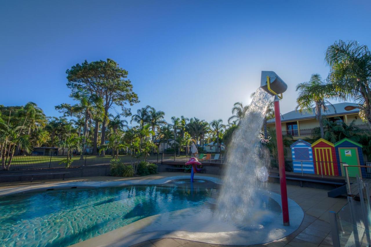 Wairo Beach Holiday Park Tabourie Lake Exterior photo