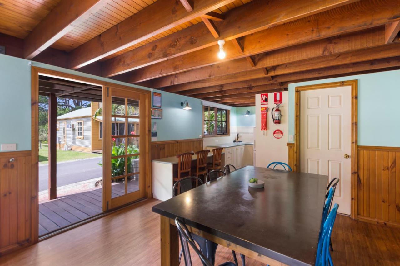 Wairo Beach Holiday Park Tabourie Lake Exterior photo
