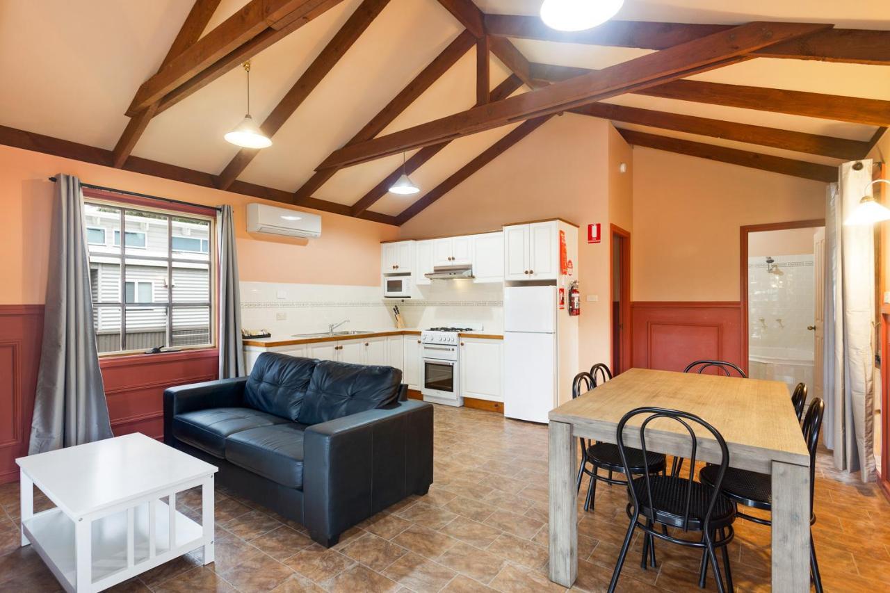Wairo Beach Holiday Park Tabourie Lake Exterior photo